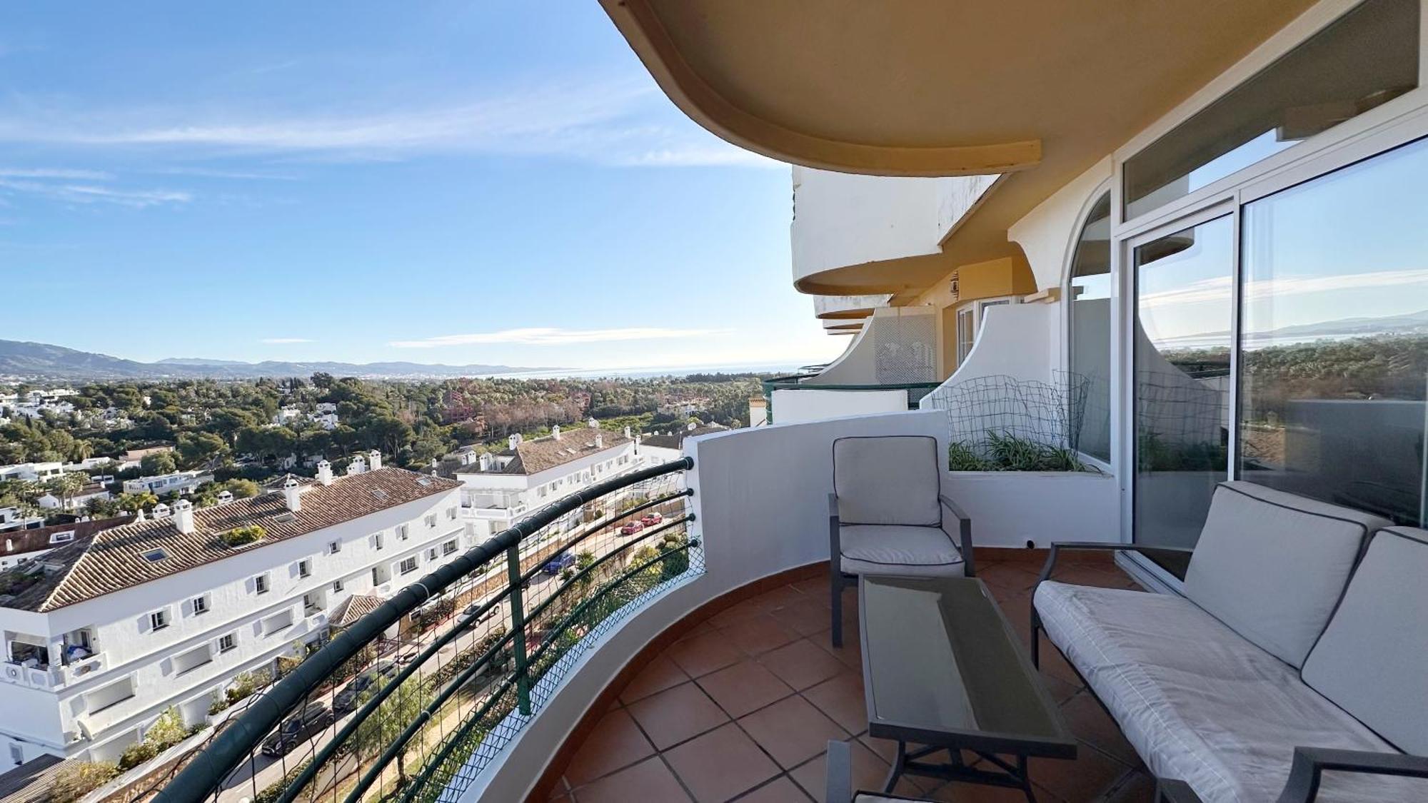 Stunning Views Senorio De Aloha Marbella